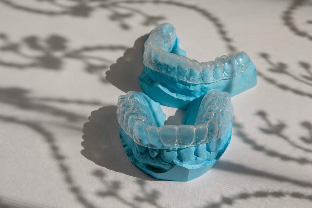 Why Invisalign Is Perfect for Busy Adults: Convenience and Discretion