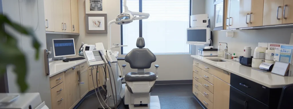 Ceramic Crowns: The Ideal Solution for Natural and Durable Smiles